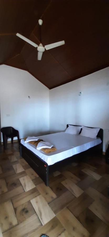 Trippr Gokarna - Beach Hostel Экстерьер фото