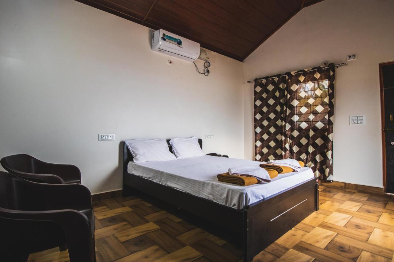Trippr Gokarna - Beach Hostel Экстерьер фото