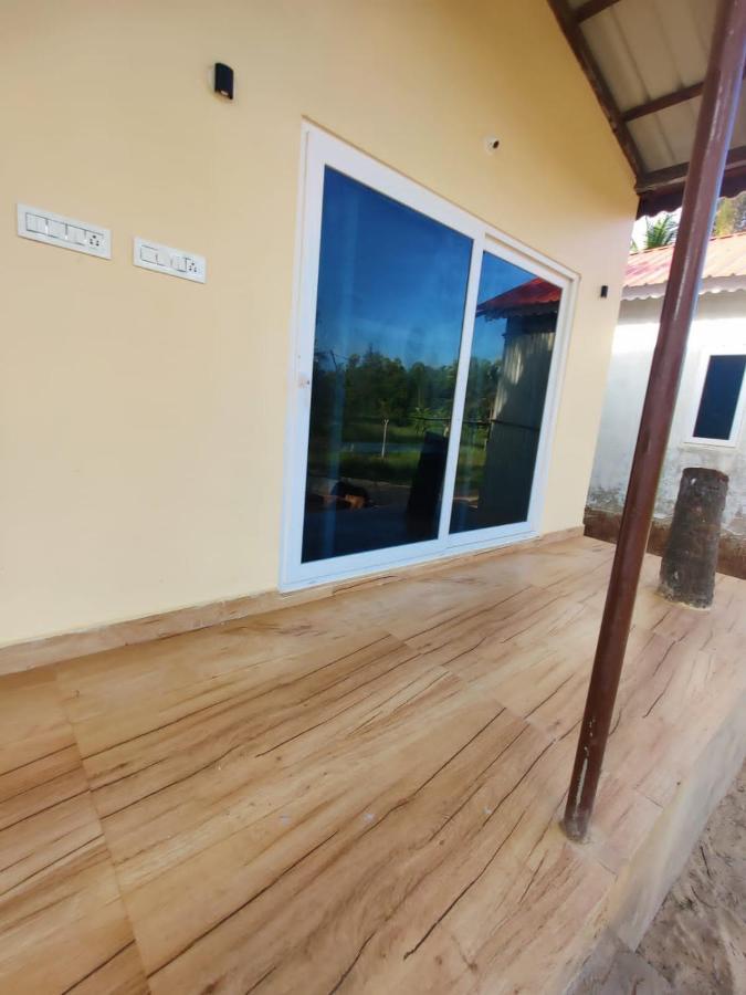 Trippr Gokarna - Beach Hostel Экстерьер фото