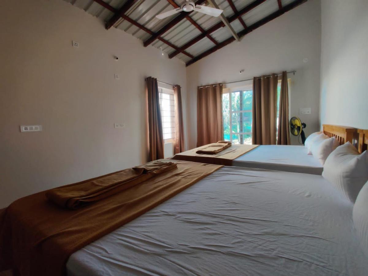 Trippr Gokarna - Beach Hostel Экстерьер фото
