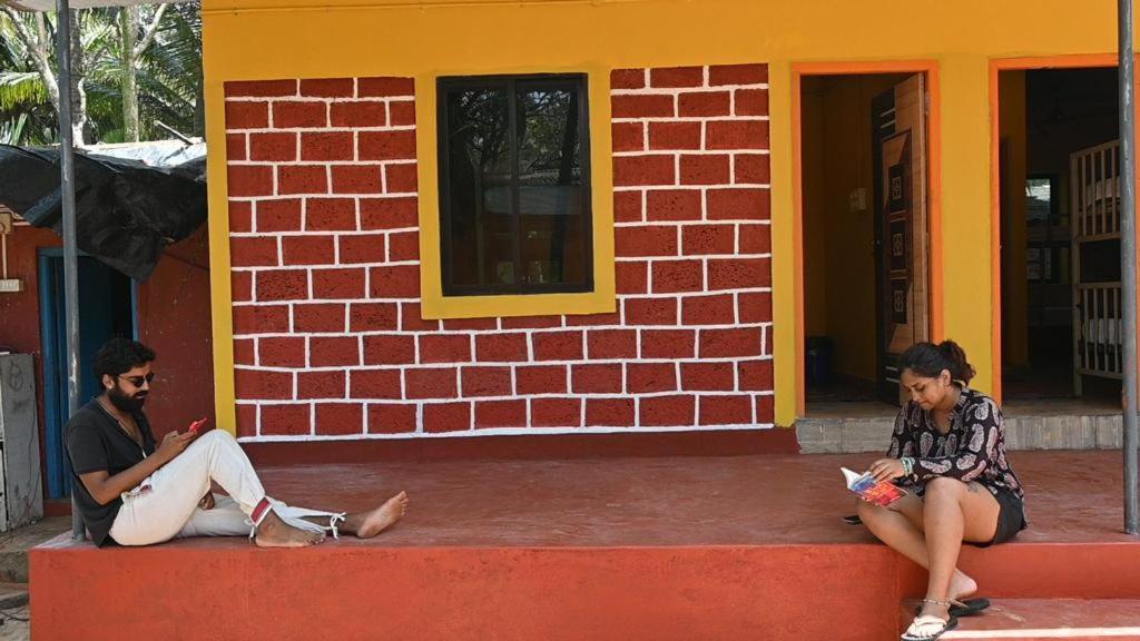 Trippr Gokarna - Beach Hostel Экстерьер фото